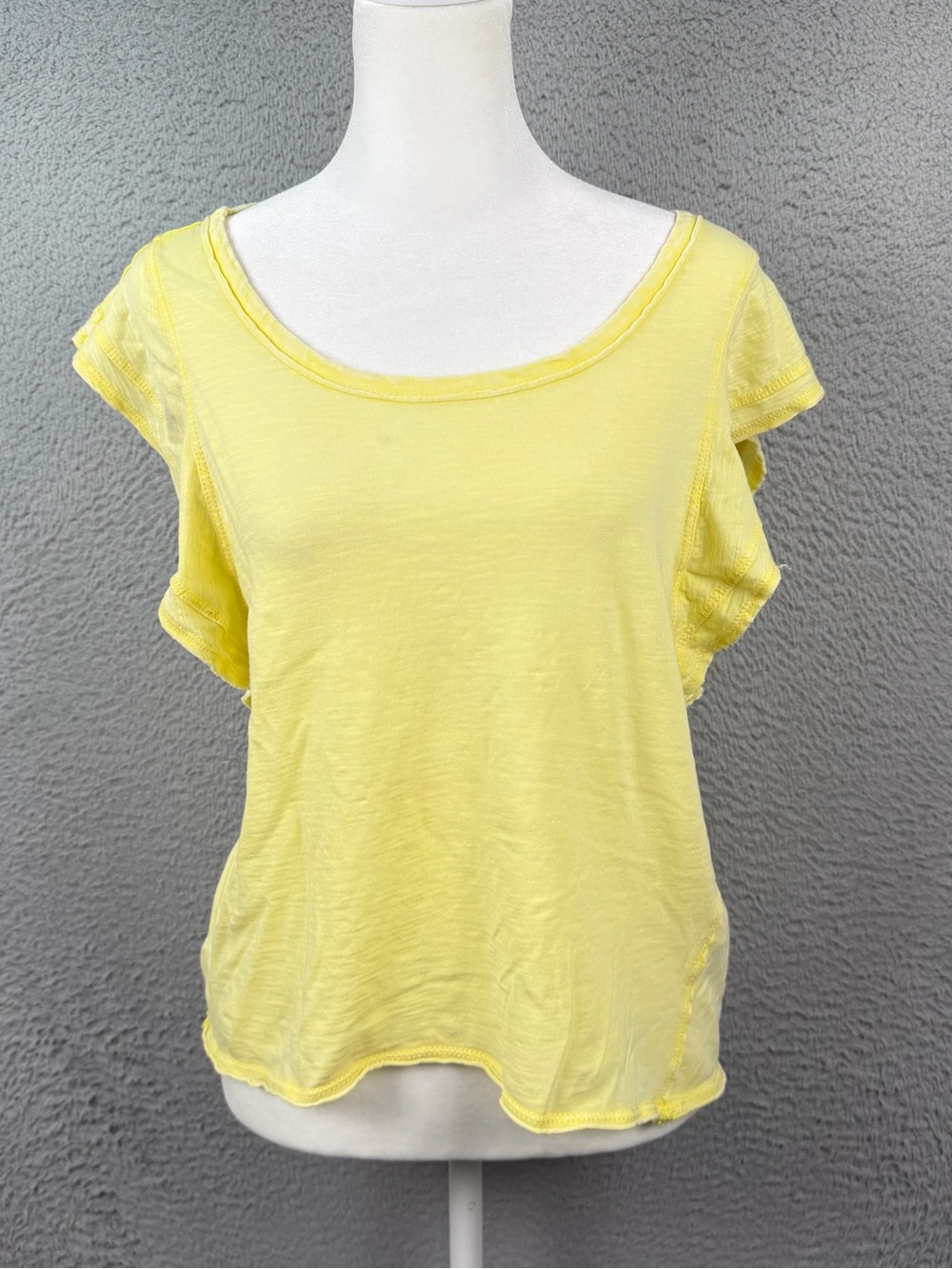 Daily Practice by Anthropologie Top Womens Small Yellow Raw Hem Preppy Stretch